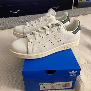 Adidas Stan Smith Size 5M/6.5W